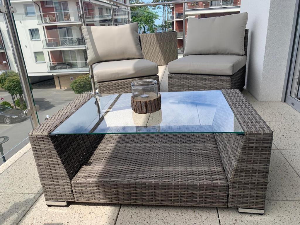Apartament Nadmorski Z Basenem Klifowa Rewal Extérieur photo